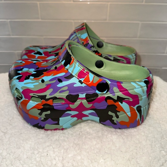 Multicolor Camo Platform Clogs - Picture 6 of 7